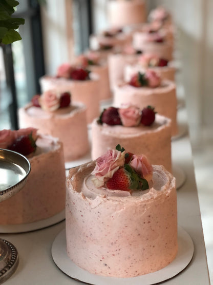 Strawberries & Cream Cake